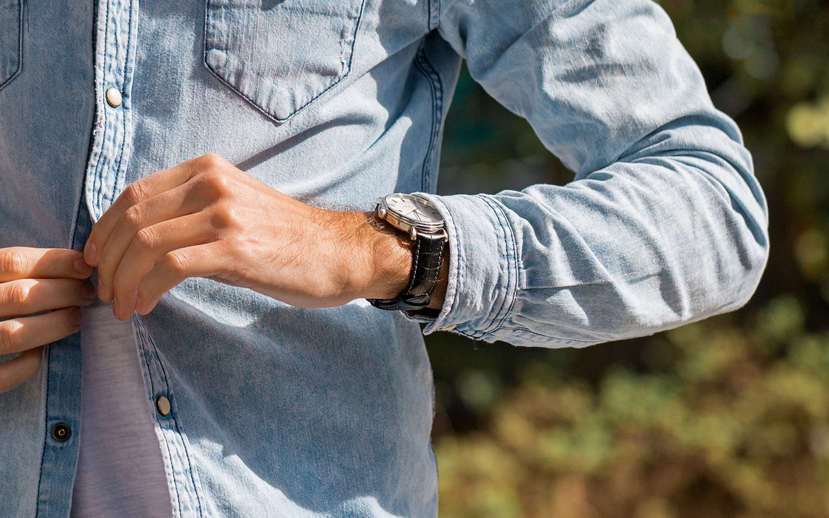 Duke by HIRSCH - Men&#39;s Black Alligator Grain Leather Watch Strap