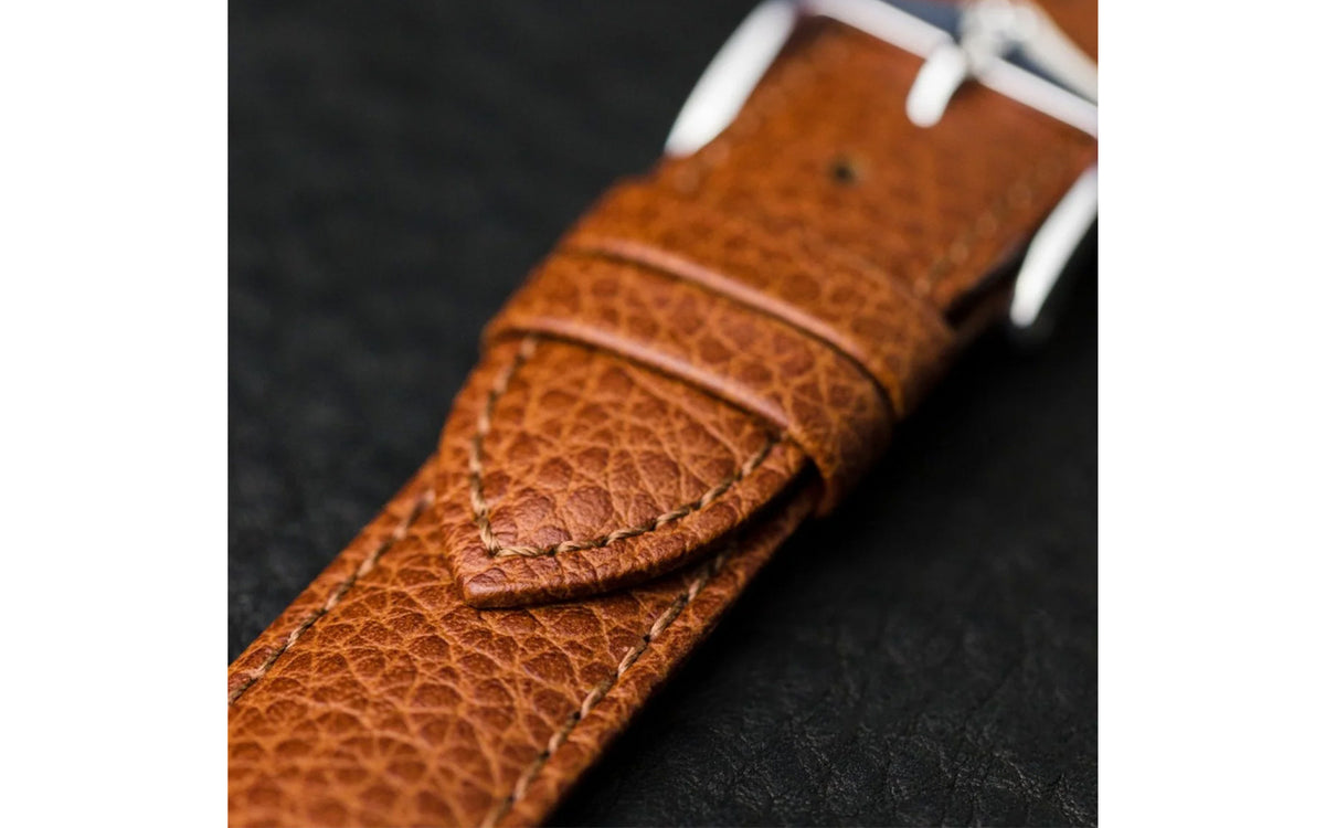 Kansas by HIRSCH - Men&#39;s Chestnut Buffalo Embossed Calfskin Leather Watch Strap
