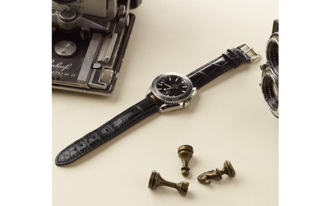 Hadley-Roma Men's Matte Black Genuine Alligator Watch Strap